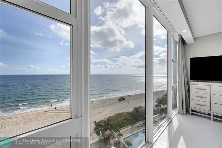 Ocean Manor #616 image #22