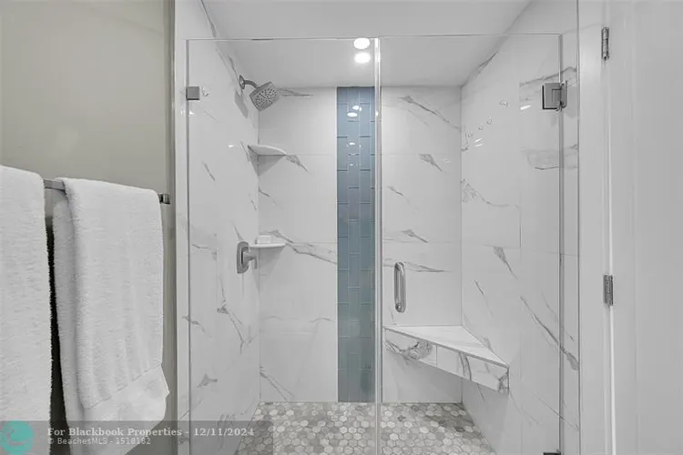 Ocean Manor #616 image #28