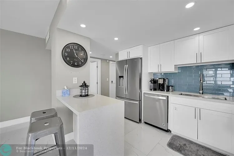 Ocean Manor #616 image #34