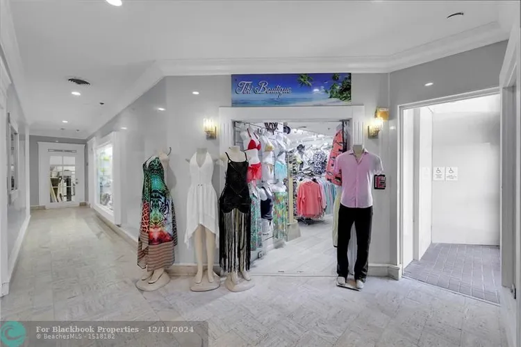 Ocean Manor #616 image #7