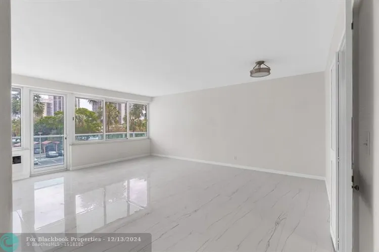 Coral Ridge Towers #314 image #17