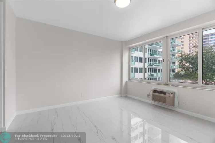 Coral Ridge Towers #314 image #23