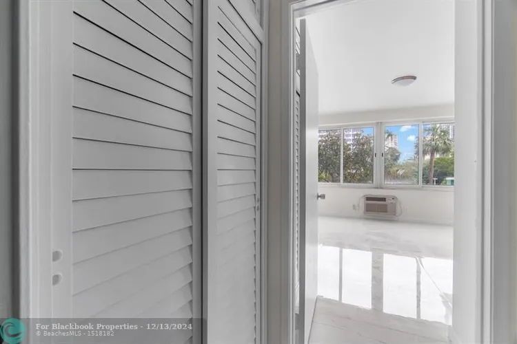 Coral Ridge Towers #314 image #25