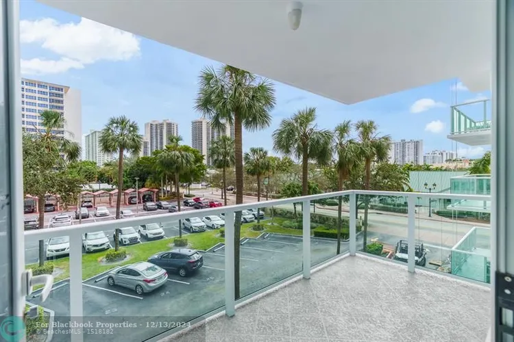 Coral Ridge Towers #314 image #26