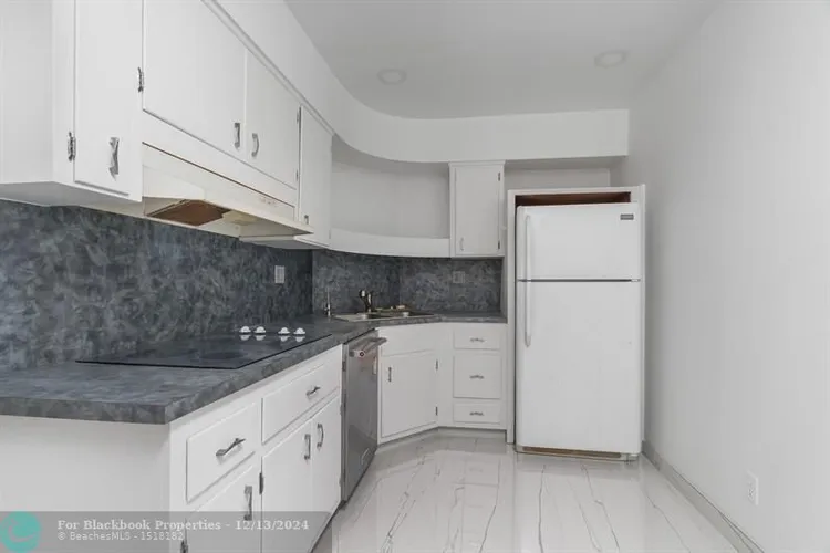 Coral Ridge Towers #314 image #27