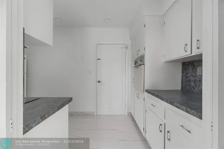 Coral Ridge Towers #314 image #29