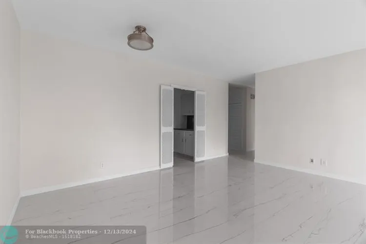 Coral Ridge Towers #314 image #30