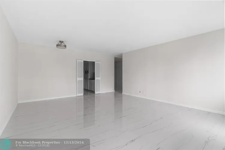 Coral Ridge Towers #314 image #31