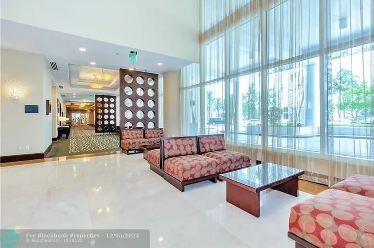 Hilton Q Club #705 image #18