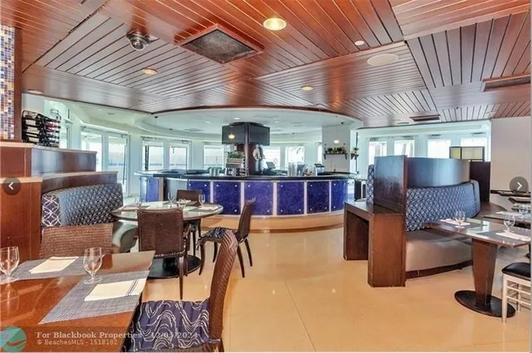 Hilton Q Club #705 image #19