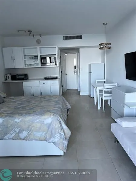 Ocean Manor #212 image #38