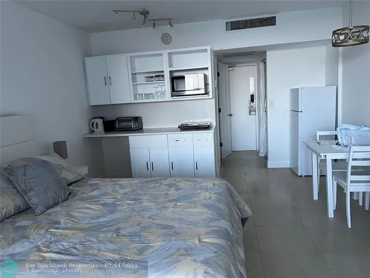 Ocean Manor #212 image #41