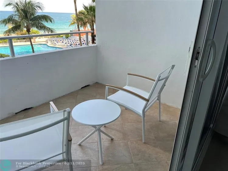 Ocean Manor #212 image #7