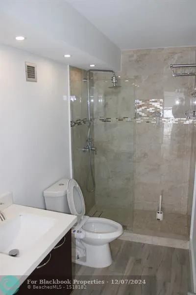 The Charter Club #F10474903 image #25