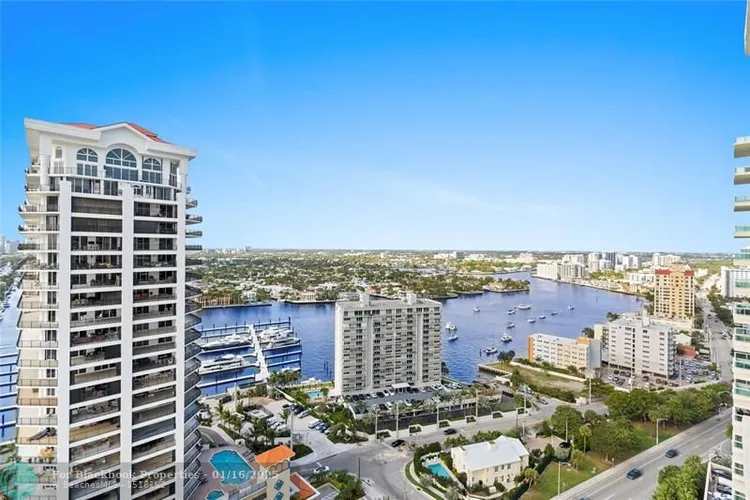 Las Olas Beach Club #2507 image #36