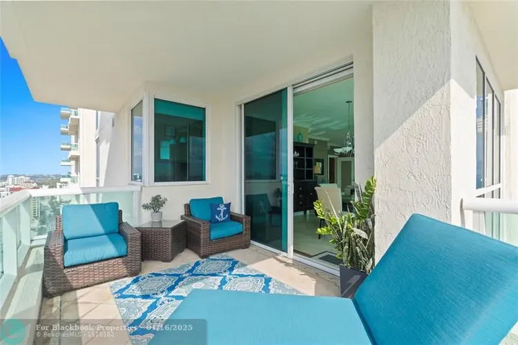 Las Olas Beach Club #2507 image #6