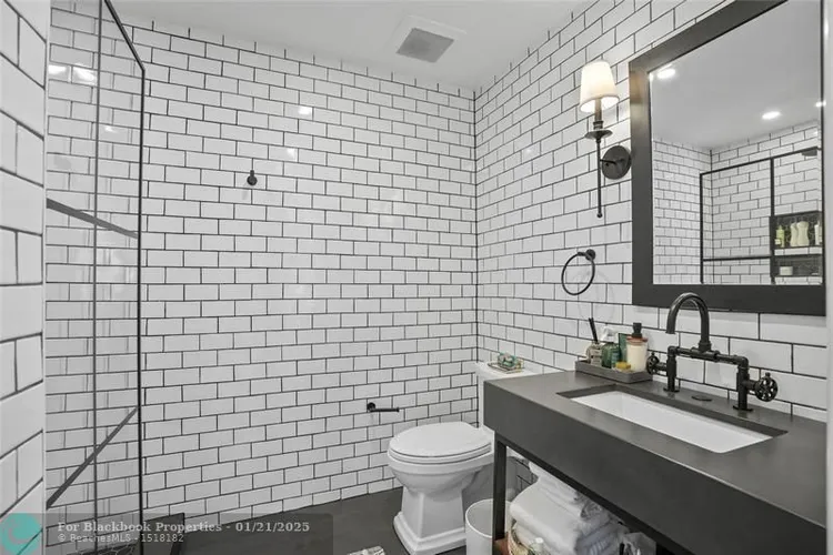 Neo Lofts #PH-I14 image #12