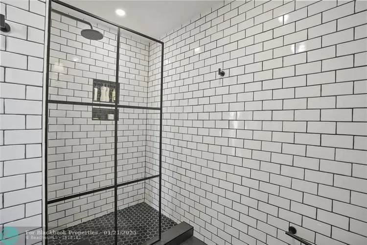 Neo Lofts #PH-I14 image #13