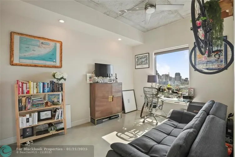 Neo Lofts #PH-I14 image #15