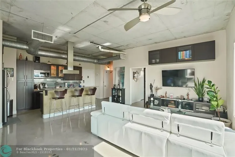 Neo Lofts #PH-I14 image #18