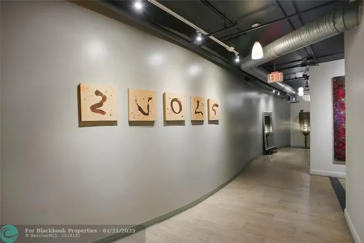 Neo Lofts #PH-I14 image #41