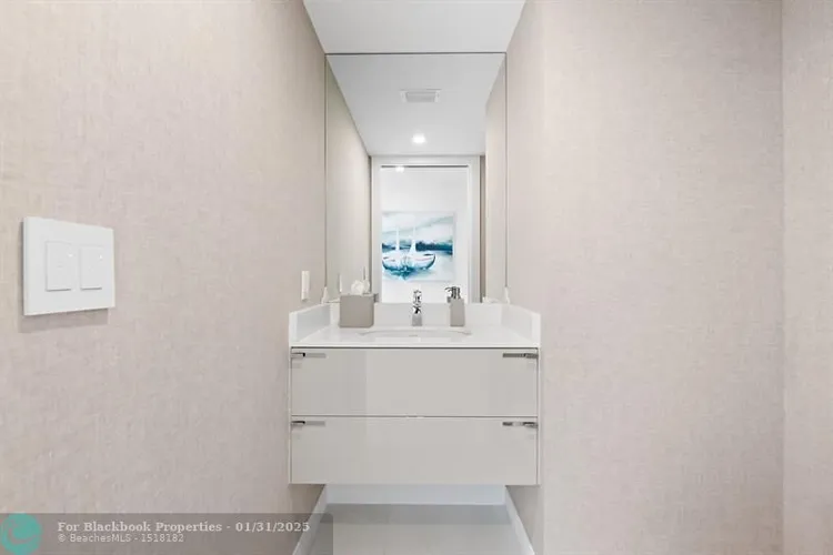 Adagio #301 image #23