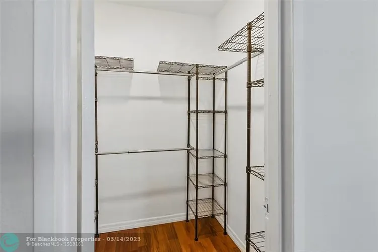 Galt Towers #5E image #35