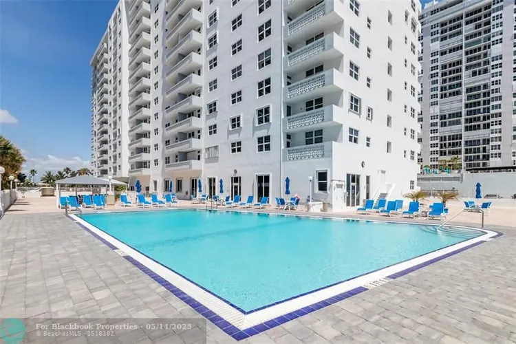 Galt Towers #5E image #42