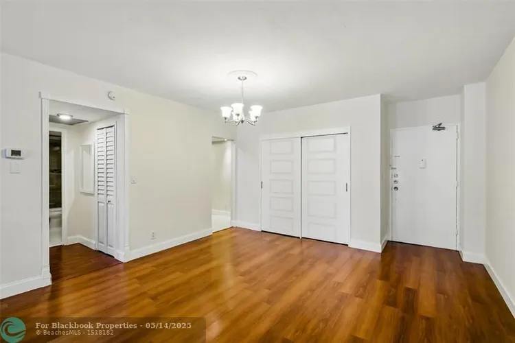 Galt Towers #5E image #9