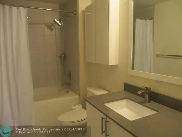 Nine at Mary Brickell Village #1601 image #7