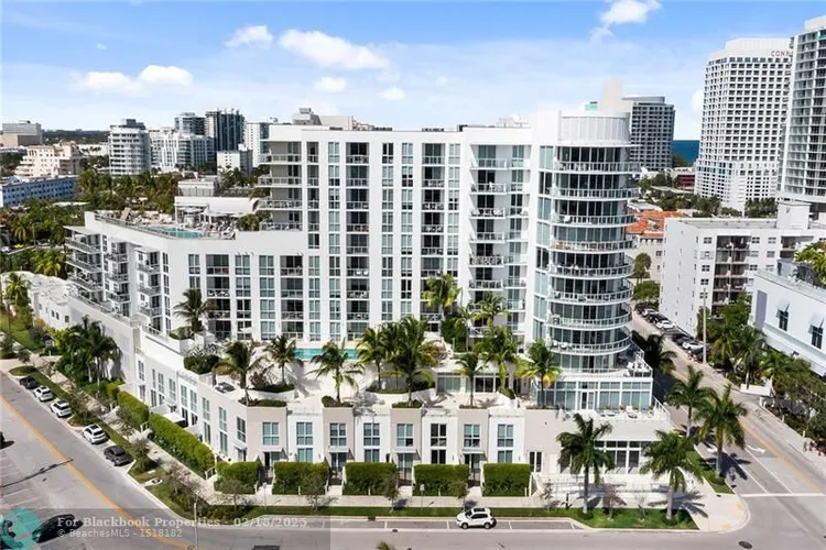 Tiffany House #506 image #22