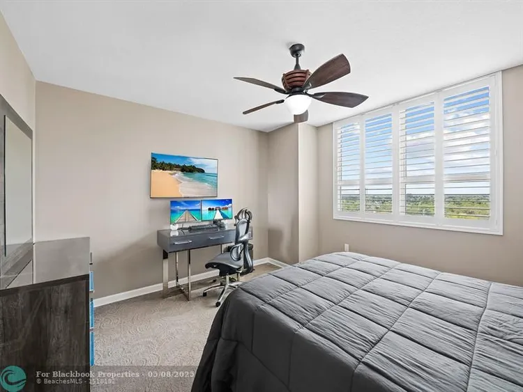 Symphony Towers #902-S image #14