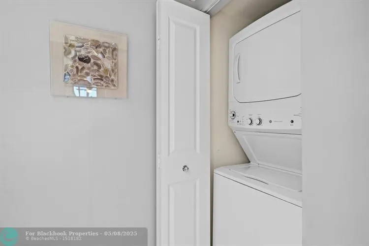 Symphony Towers #902-S image #22