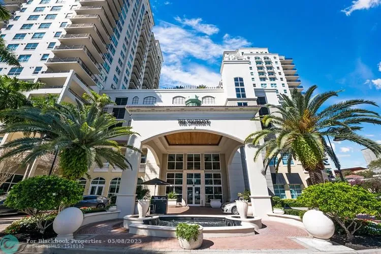 Symphony Towers #902-S image #30