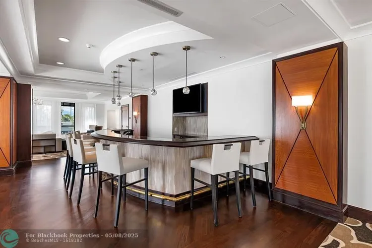 Symphony Towers #902-S image #36