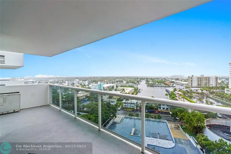 Vantage View #1209 image #18