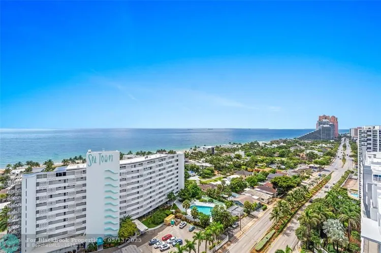 Vantage View #1209 image #39