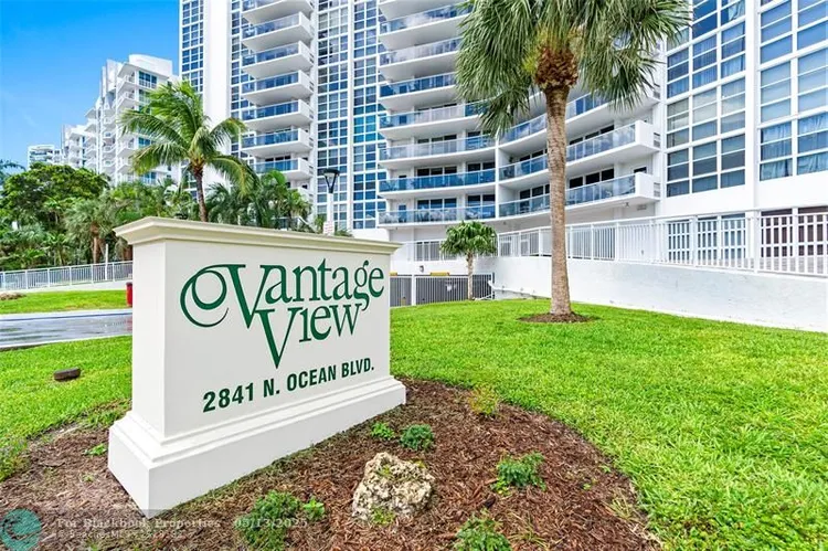 Vantage View #1209 image #44