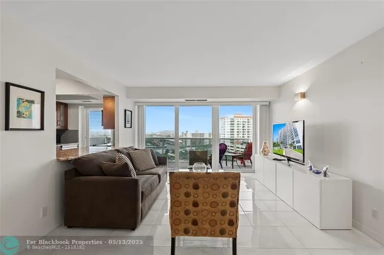 Vantage View #1209 image #58