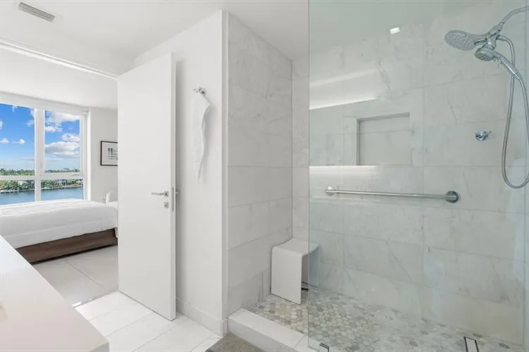 Tiffany House #507 image #11