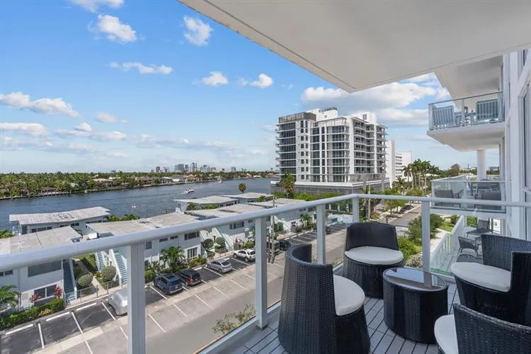 Tiffany House #507 image #13