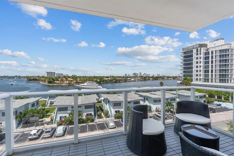 Tiffany House #507 image #15