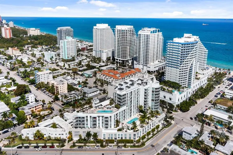 Tiffany House #507 image #23