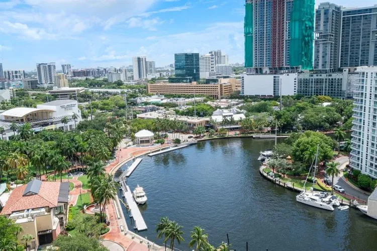 Symphony Towers #1804 image #11