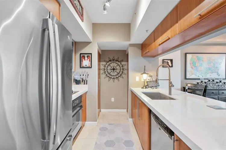 Symphony Towers #1804 image #21