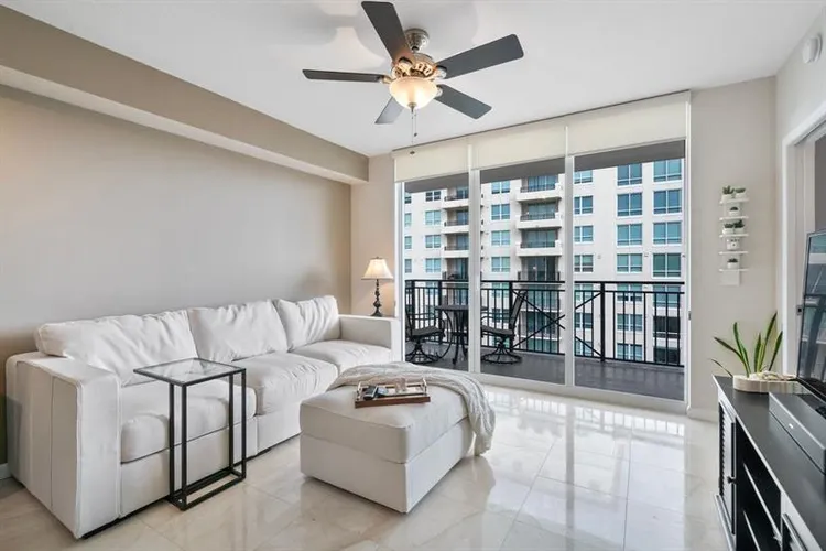 Symphony Towers #1804 image #26