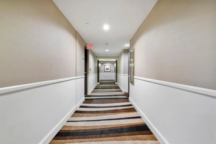 Symphony Towers #1804 image #32