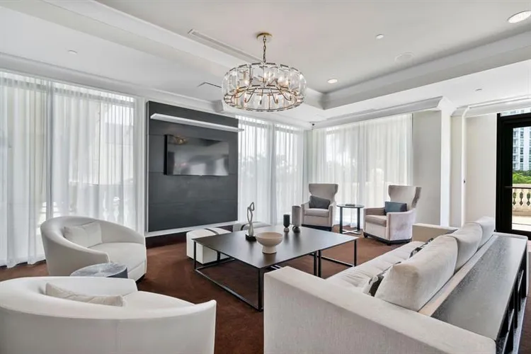 Symphony Towers #1804 image #39