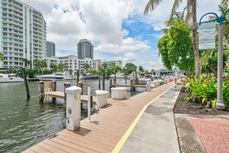 Symphony Towers #1804 image #64