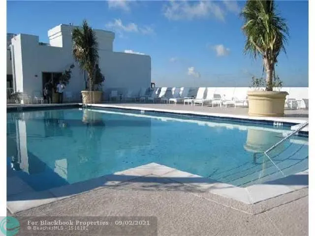 Radius #1017 image #11